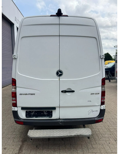 Mercedes-Benz Sprinter 311 **COOLING FOR MEDICATION TRANSPORT-EURO6B-AIRCO** - Furgonas šaldytuvas: foto 5 Mercedes-Benz Sprinter 311 **COOLING FOR MEDICATION TRANSPORT-EURO6B-AIRCO** - Furgonas šaldytuvas: foto 5