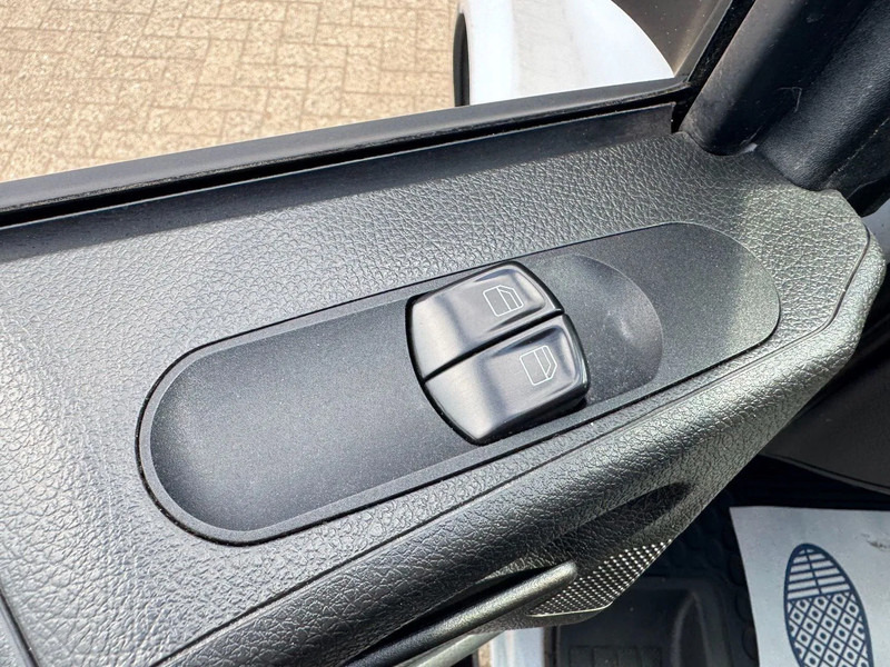 Mažas furgonas Mercedes-Benz Vito **110CDI-EURO 5**: foto 9 Mažas furgonas Mercedes-Benz Vito **110CDI-EURO 5**: foto 9