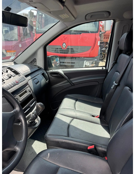 Mažas furgonas Mercedes-Benz Vito **110CDI-EURO 5**: foto 13 Mažas furgonas Mercedes-Benz Vito **110CDI-EURO 5**: foto 13
