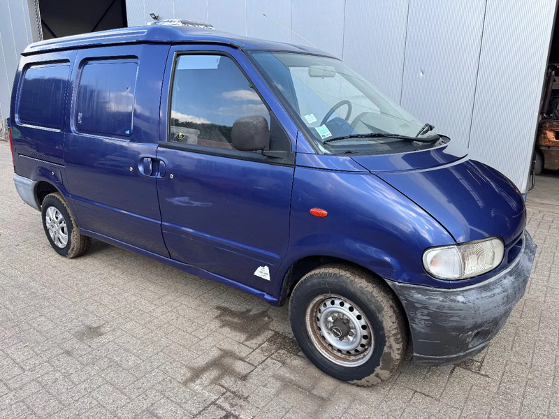 Nissan Vanette CARGO **2,3DIESEL-CAMIONETTE FRANCAIS** - Krovininis mikroautobusas: foto 3 Nissan Vanette CARGO **2,3DIESEL-CAMIONETTE FRANCAIS** - Krovininis mikroautobusas: foto 3