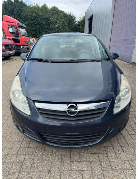 Opel Corsa **EURO4-AIRCO** - Sedanas: foto 2 Opel Corsa **EURO4-AIRCO** - Sedanas: foto 2
