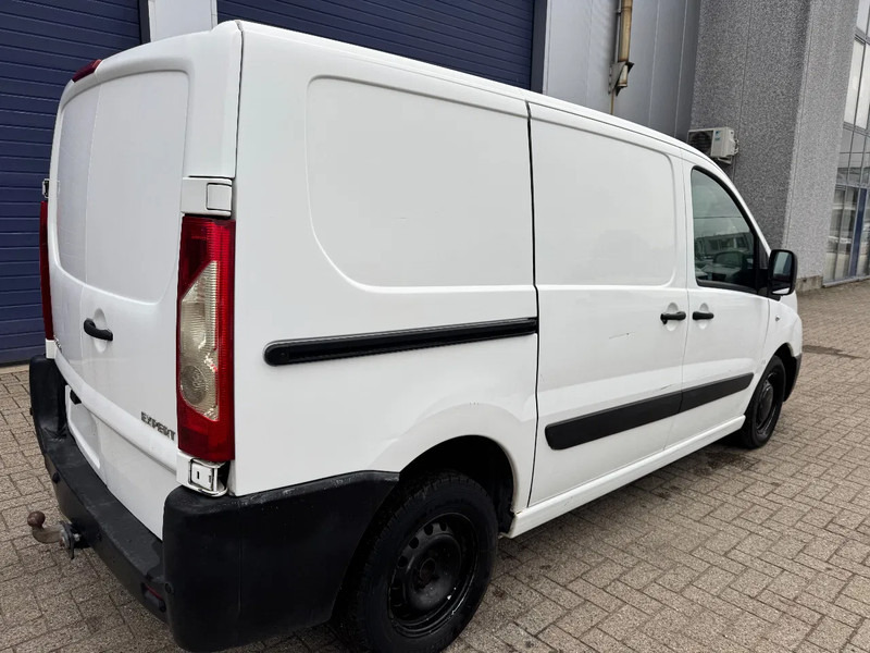 Peugeot Expert **1560CC-EURO 4-AC** - Mažas furgonas: foto 4 Peugeot Expert **1560CC-EURO 4-AC** - Mažas furgonas: foto 4