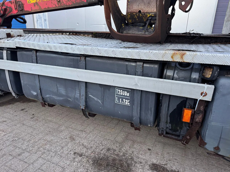 Scania R560 V8 **6X4+JONSERED 1020 CRANE** - Miškovežis, Sunkvežimis su kranu: foto 4 Scania R560 V8 **6X4+JONSERED 1020 CRANE** - Miškovežis, Sunkvežimis su kranu: foto 4