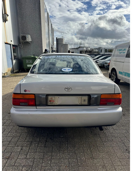 Toyota Corolla **PETROL-AUTOMATIC-BELGIAN CAR** - Sedanas: foto 5 Toyota Corolla **PETROL-AUTOMATIC-BELGIAN CAR** - Sedanas: foto 5