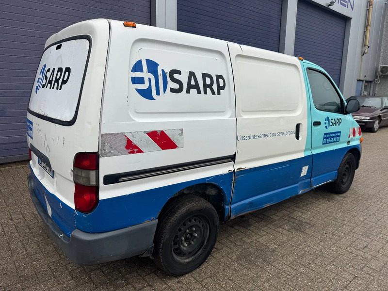 Toyota HiAce **DIESEL-FRENCH VAN** - Mažas furgonas: foto 5 Toyota HiAce **DIESEL-FRENCH VAN** - Mažas furgonas: foto 5