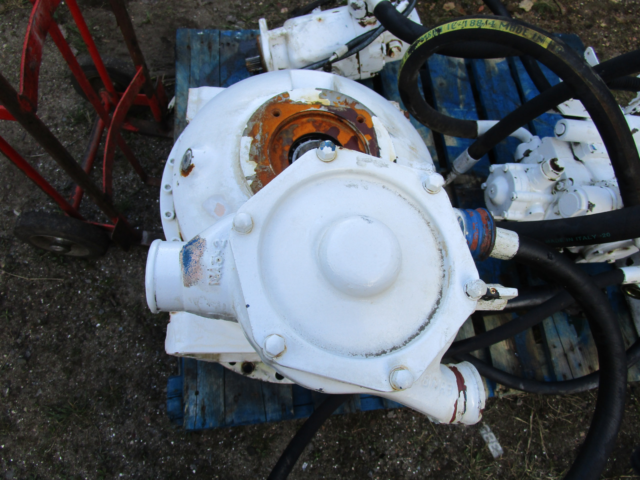 CONCRETE MIXER DRIVELINE & GEARBOX COMPLETE - Pavarų dėžė - Komunalinė/ Specializuota technika: foto 3 CONCRETE MIXER DRIVELINE & GEARBOX COMPLETE - Pavarų dėžė - Komunalinė/ Specializuota technika: foto 3
