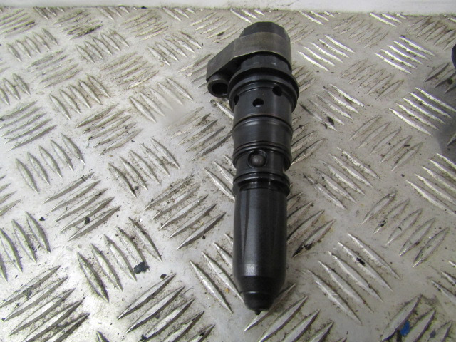 Cummins E14 INJECTORS (6) PART NO 3077718 - Kuro sistema - Sunkvežimis: foto 2 Cummins E14 INJECTORS (6) PART NO 3077718 - Kuro sistema - Sunkvežimis: foto 2