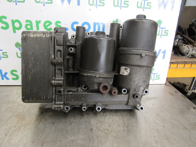 DAF XF 105 460 (MX340SI) OIL FILTER HOUSING & COOLER COMPLETE P/NO 6761073110/1725349 - Variklis ir dalys - Sunkvežimis: foto 1 DAF XF 105 460 (MX340SI) OIL FILTER HOUSING & COOLER COMPLETE P/NO 6761073110/1725349 - Variklis ir dalys - Sunkvežimis: foto 1