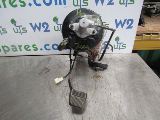 HINO 300 SERIES CLUTCH SERVO COMPLETE P/NO 131030-30030 - Variklis ir dalys - Sunkvežimis: foto 1 HINO 300 SERIES CLUTCH SERVO COMPLETE P/NO 131030-30030 - Variklis ir dalys - Sunkvežimis: foto 1