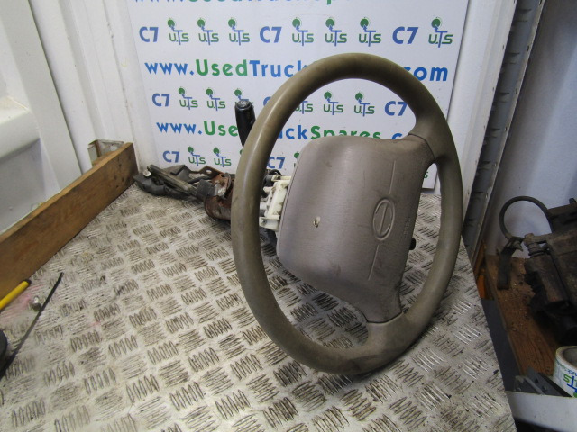 HINO 300 SERIES STEERING COLUMN COMPLETE - Vairavimo sistema - Sunkvežimis: foto 1 HINO 300 SERIES STEERING COLUMN COMPLETE - Vairavimo sistema - Sunkvežimis: foto 1
