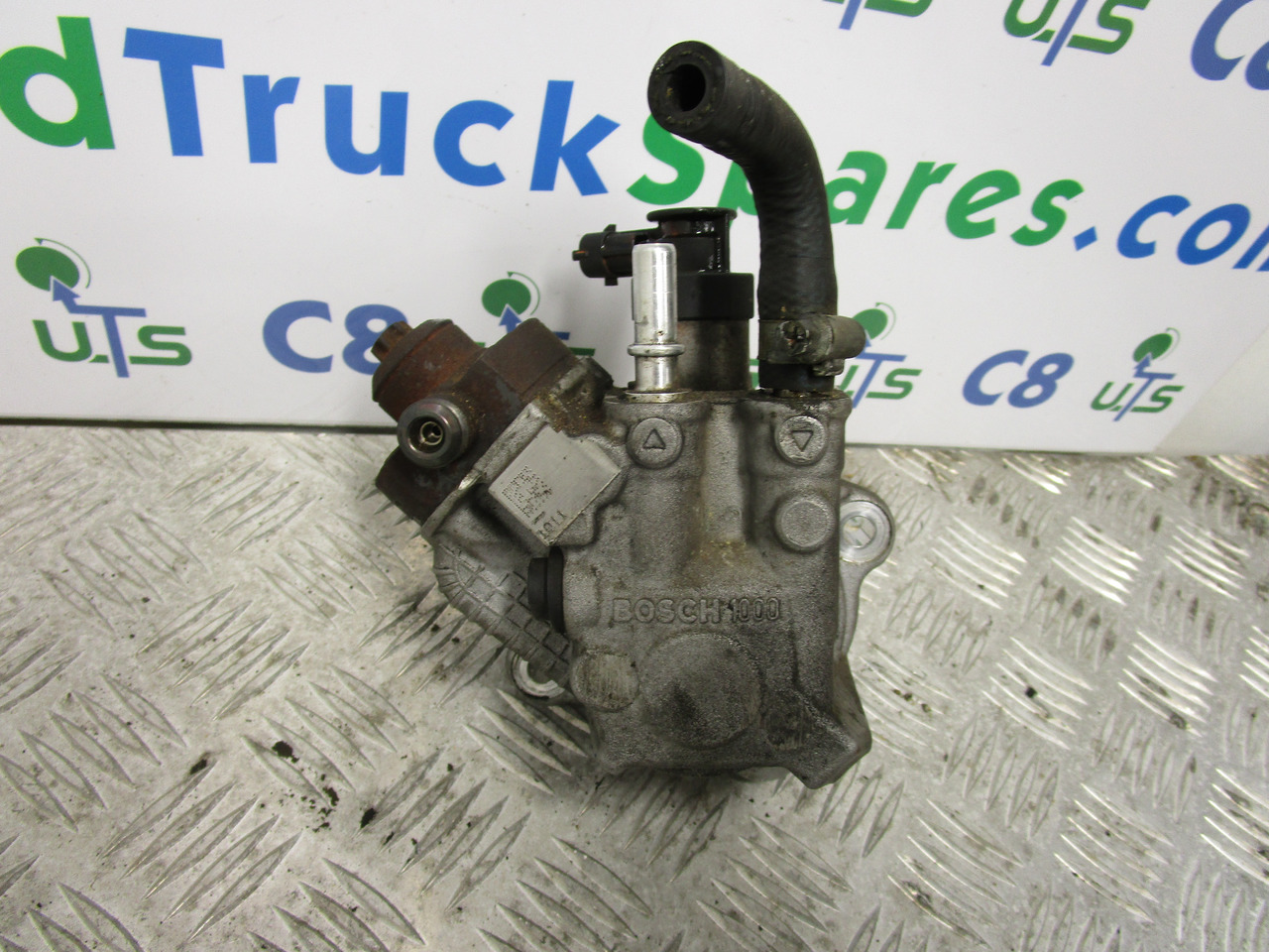 IVECO DAILY 3.0 FICE3481C BOSCH FUEL PUMP P/NO 0445010512 - Kuro sistema - Sunkvežimis: foto 1 IVECO DAILY 3.0 FICE3481C BOSCH FUEL PUMP P/NO 0445010512 - Kuro sistema - Sunkvežimis: foto 1