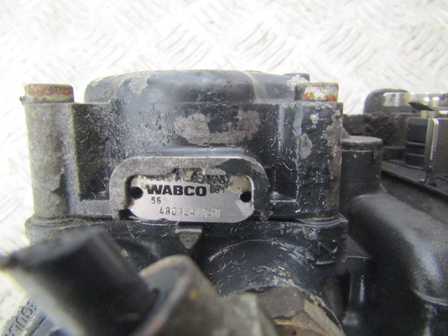 IVECO STRALIS EBS AXLE MODULATOR VALVE P/NO 4801040050 (WABCO) - Stabdžių dalys - Sunkvežimis: foto 3 IVECO STRALIS EBS AXLE MODULATOR VALVE P/NO 4801040050 (WABCO) - Stabdžių dalys - Sunkvežimis: foto 3