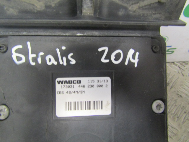 IVECO STRALIS WABCO FOOT BRAKE MAIN VALVE P/NO 4462300002 / 4800200100 - Stabdžių dalys - Sunkvežimis: foto 2 IVECO STRALIS WABCO FOOT BRAKE MAIN VALVE P/NO 4462300002 / 4800200100 - Stabdžių dalys - Sunkvežimis: foto 2