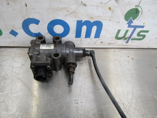 MAN TGM 340 DO836 EGR SOLENOID VALVE NORGREN 4068531 P/NO 51-25907-0123 - Variklis ir dalys - Sunkvežimis: foto 1 MAN TGM 340 DO836 EGR SOLENOID VALVE NORGREN 4068531 P/NO 51-25907-0123 - Variklis ir dalys - Sunkvežimis: foto 1