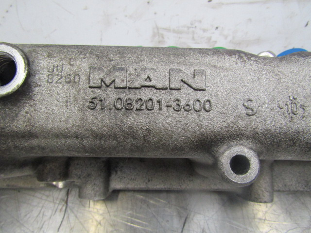 MAN TGM 340 DO836 INLET MANIFOLD P/NO 51.08201.3600 - Variklis ir dalys - Sunkvežimis: foto 2 MAN TGM 340 DO836 INLET MANIFOLD P/NO 51.08201.3600 - Variklis ir dalys - Sunkvežimis: foto 2