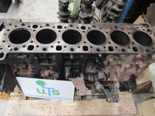 MERCEDES ACTROS MP4 OM471-6 ENGINE BLOCK - Variklis ir dalys - Sunkvežimis: foto 3 MERCEDES ACTROS MP4 OM471-6 ENGINE BLOCK - Variklis ir dalys - Sunkvežimis: foto 3