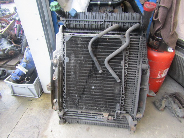 MERCEDES AXOR 1829 OM906 RADIATOR & INTERCOOLER A940 500 0403 / 0401 - Radiatorius - Sunkvežimis: foto 3 MERCEDES AXOR 1829 OM906 RADIATOR & INTERCOOLER A940 500 0403 / 0401 - Radiatorius - Sunkvežimis: foto 3
