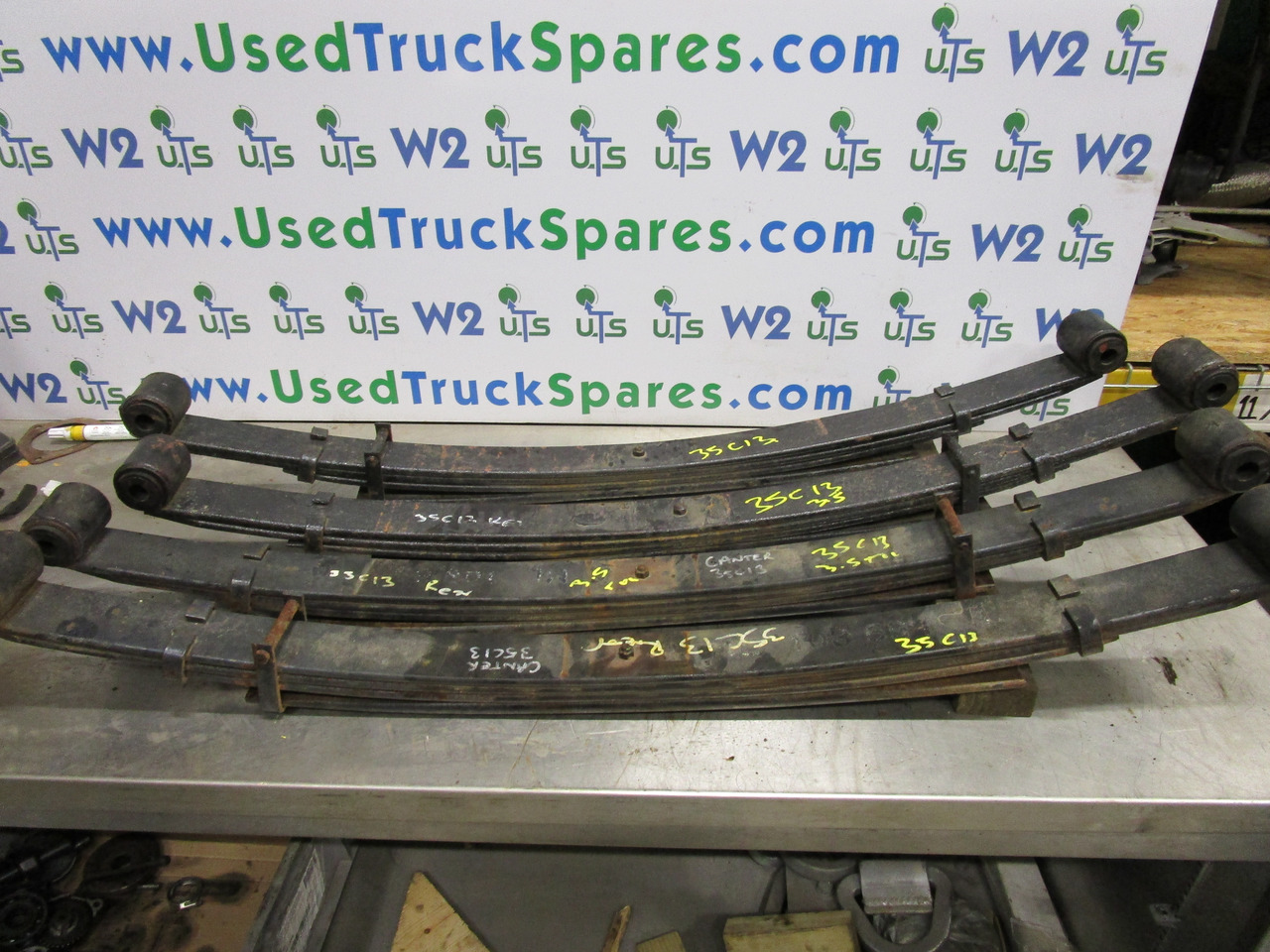 MITSUBISHI CANTER 35C REAR SPRING (PAIR) - Pakaba - Sunkvežimis: foto 1 MITSUBISHI CANTER 35C REAR SPRING (PAIR) - Pakaba - Sunkvežimis: foto 1