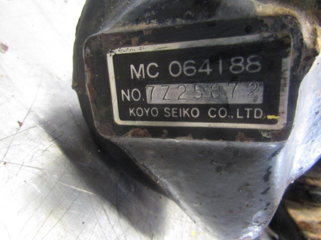 MITSUBISHI CANTER STEERING BOX MC064188 / 7225075 - Vairavimo sistema - Sunkvežimis: foto 2 MITSUBISHI CANTER STEERING BOX MC064188 / 7225075 - Vairavimo sistema - Sunkvežimis: foto 2