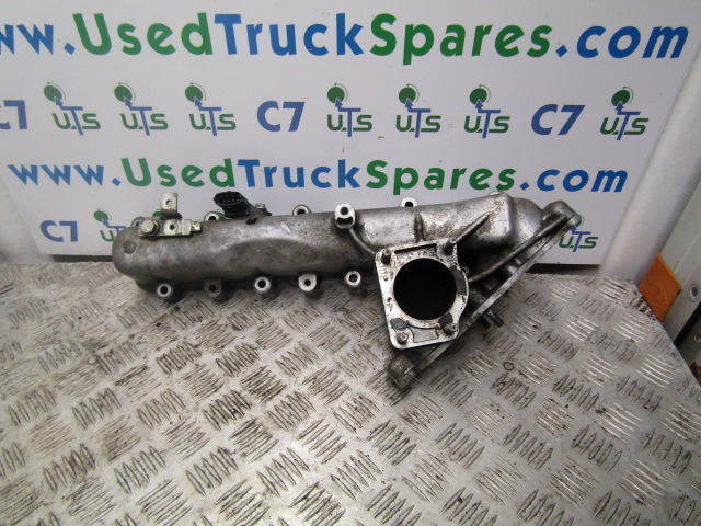 MITSUBISHI FUSO 75C 4P10 INLET MANIFOLD P/NO FPT 504329879 - Variklis ir dalys - Sunkvežimis: foto 1 MITSUBISHI FUSO 75C 4P10 INLET MANIFOLD P/NO FPT 504329879 - Variklis ir dalys - Sunkvežimis: foto 1
