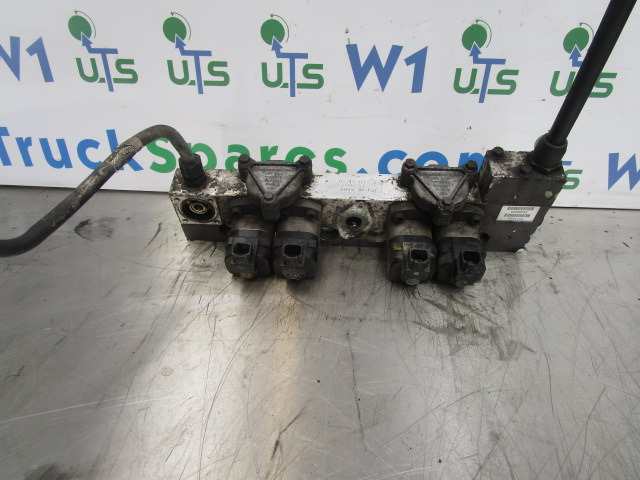 SCANIA 124 420 DC1203 INJECTOR RAIL 1440233/1511693 - Variklis ir dalys - Sunkvežimis: foto 1 SCANIA 124 420 DC1203 INJECTOR RAIL 1440233/1511693 - Variklis ir dalys - Sunkvežimis: foto 1