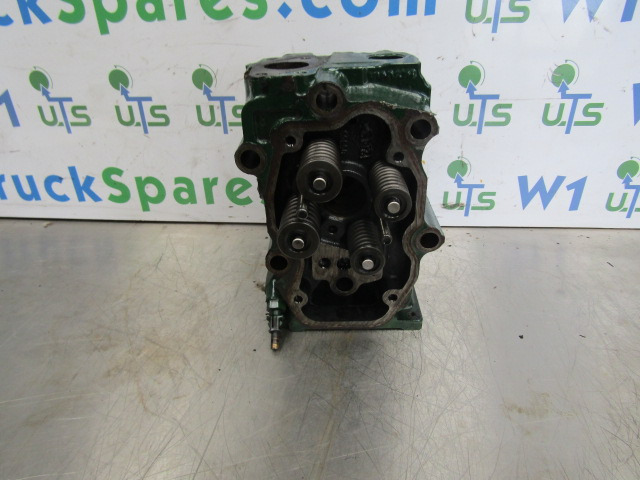 SCANIA 144/164 V8 CYLINDER HEAD - Variklis ir dalys - Sunkvežimis: foto 5 SCANIA 144/164 V8 CYLINDER HEAD - Variklis ir dalys - Sunkvežimis: foto 5