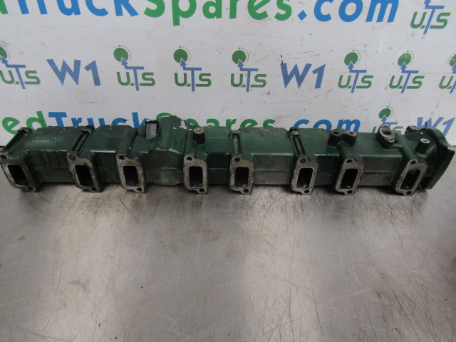 SCANIA 144/164 V8 INLET MANIFOLD P/NO 1454384/4560 - Variklis ir dalys - Sunkvežimis: foto 1 SCANIA 144/164 V8 INLET MANIFOLD P/NO 1454384/4560 - Variklis ir dalys - Sunkvežimis: foto 1