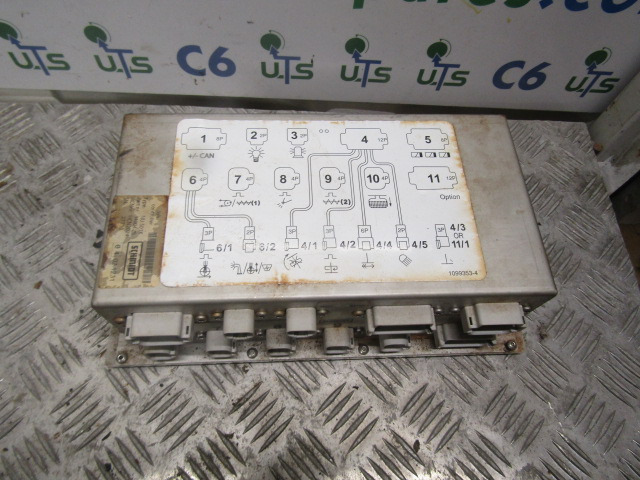 SCHMIDT STRATOS GRITTER ECU/CONTROL TYPE NU501K - Valdymo blokas - Komunalinė/ Specializuota technika: foto 3 SCHMIDT STRATOS GRITTER ECU/CONTROL TYPE NU501K - Valdymo blokas - Komunalinė/ Specializuota technika: foto 3