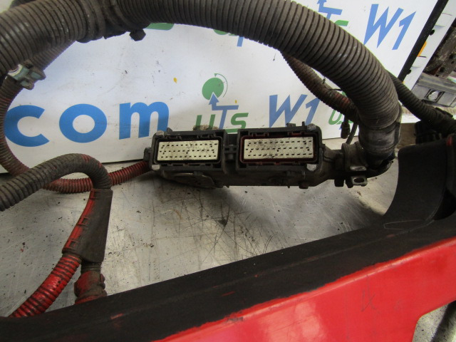 VOLVO FH D12D ECU/INJECTOR HARNESS - Valdymo blokas - Sunkvežimis: foto 2 VOLVO FH D12D ECU/INJECTOR HARNESS - Valdymo blokas - Sunkvežimis: foto 2