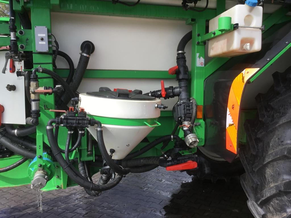 Prikabinamas purkštuvas CHD F 7033 A: foto 23 Prikabinamas purkštuvas CHD F 7033 A: foto 23