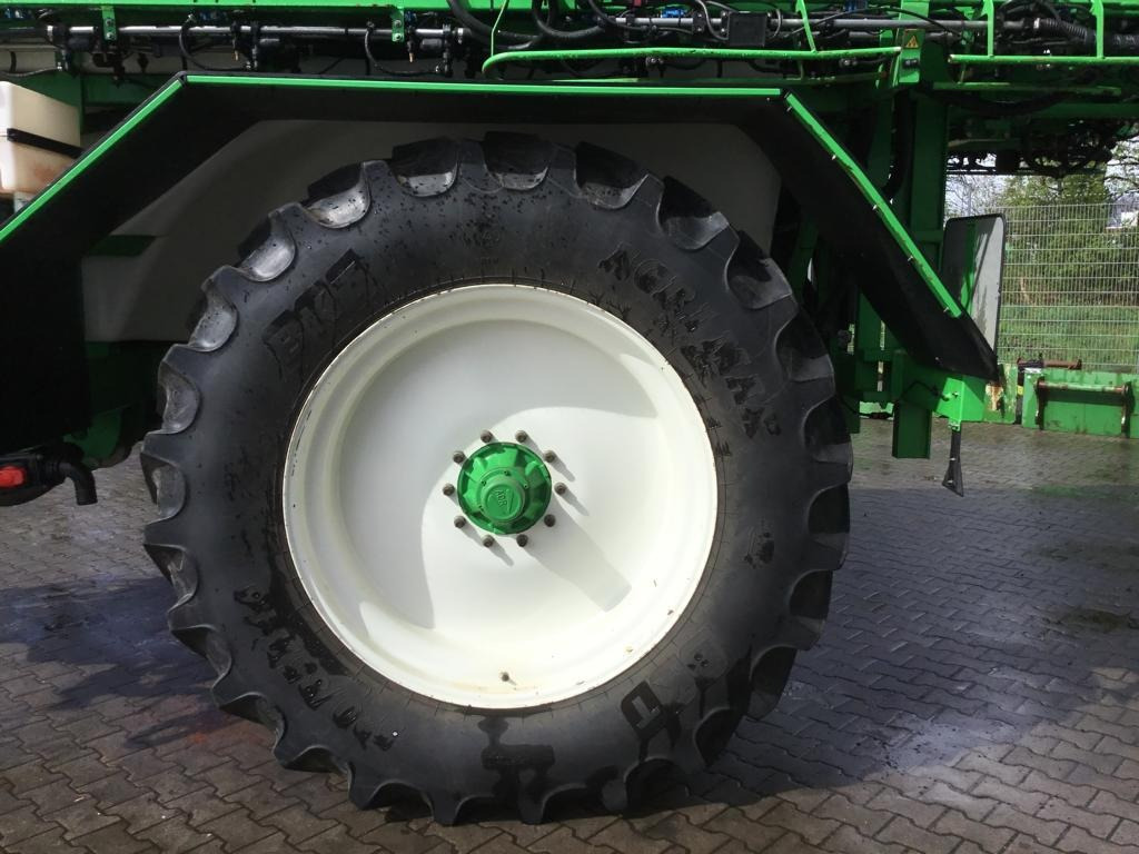 Prikabinamas purkštuvas CHD F 7033 A: foto 24 Prikabinamas purkštuvas CHD F 7033 A: foto 24