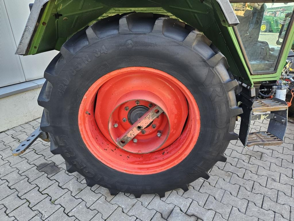 Fendt GT 380/2S - Traktorius: foto 2 Fendt GT 380/2S - Traktorius: foto 2