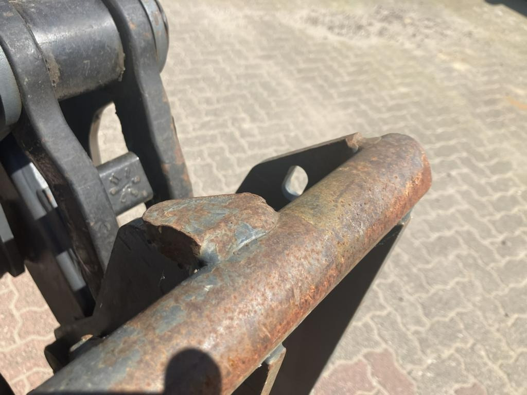 John Deere 6125R - Traktorius: foto 3 John Deere 6125R - Traktorius: foto 3