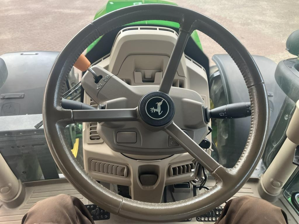 Traktorius John Deere 6R185: foto 12