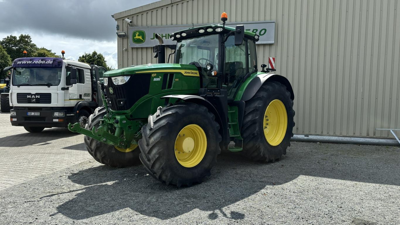 John Deere 6R195 - Traktorius: foto 1 John Deere 6R195 - Traktorius: foto 1