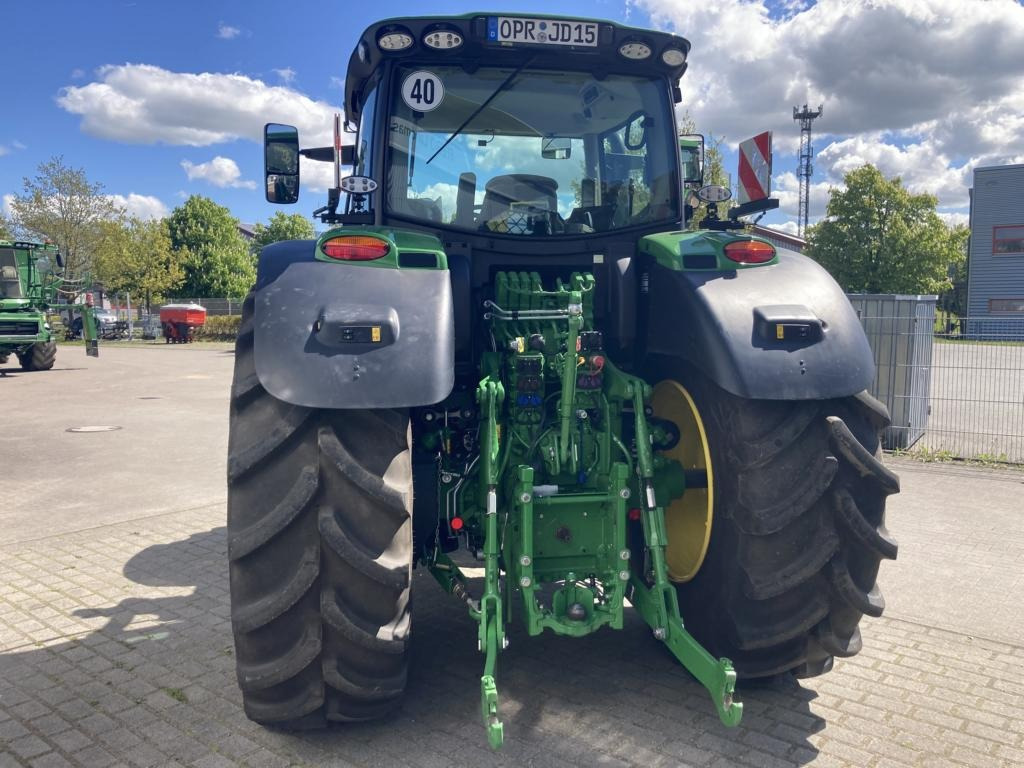 Nauja Traktorius John Deere 6R215: foto 20