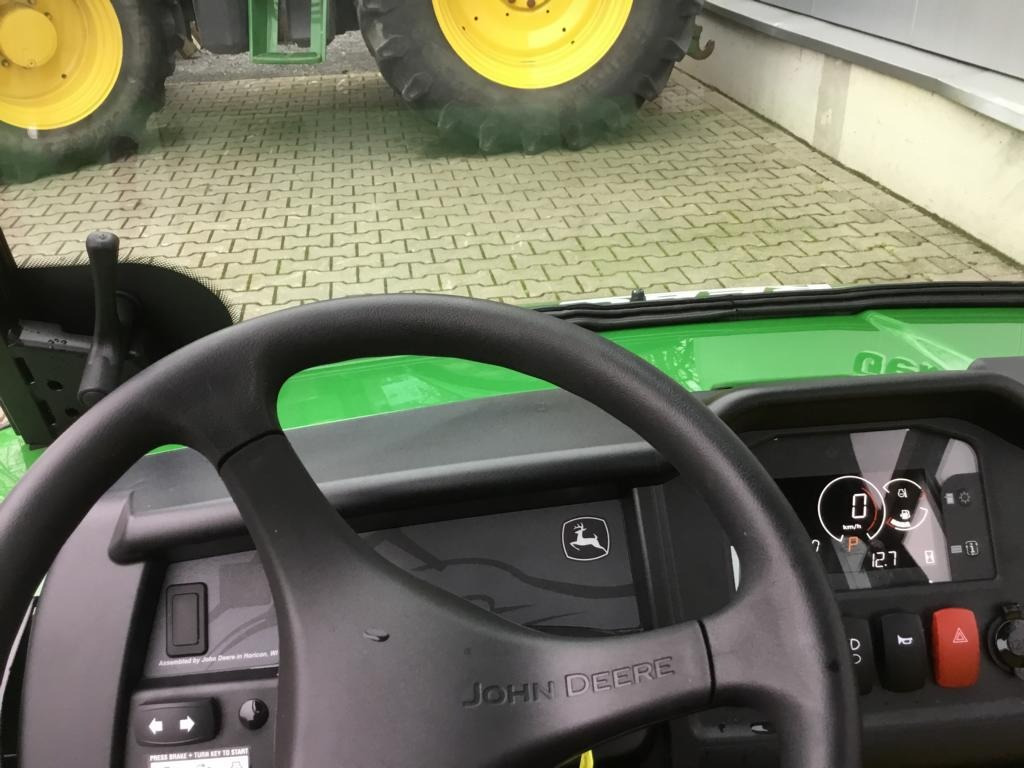 John Deere GATOR HPX 815 E - Keturratis: foto 2 John Deere GATOR HPX 815 E - Keturratis: foto 2