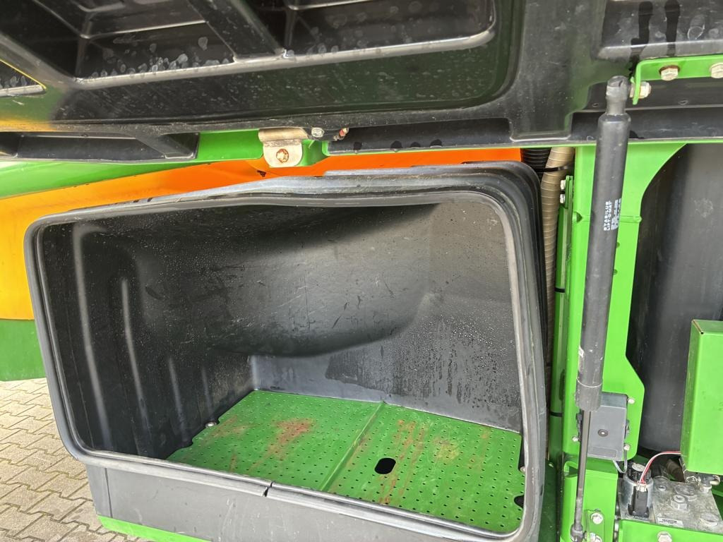 John Deere R944I POWRSPRAY - Purkštuvas: foto 3 John Deere R944I POWRSPRAY - Purkštuvas: foto 3