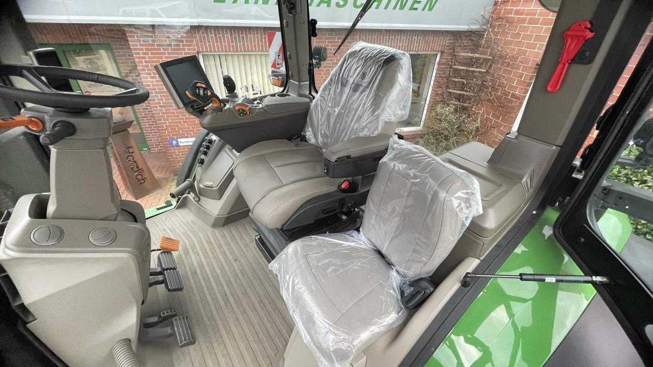 Nauja Traktorius John Deere TRAKTOR 7R350: foto 19