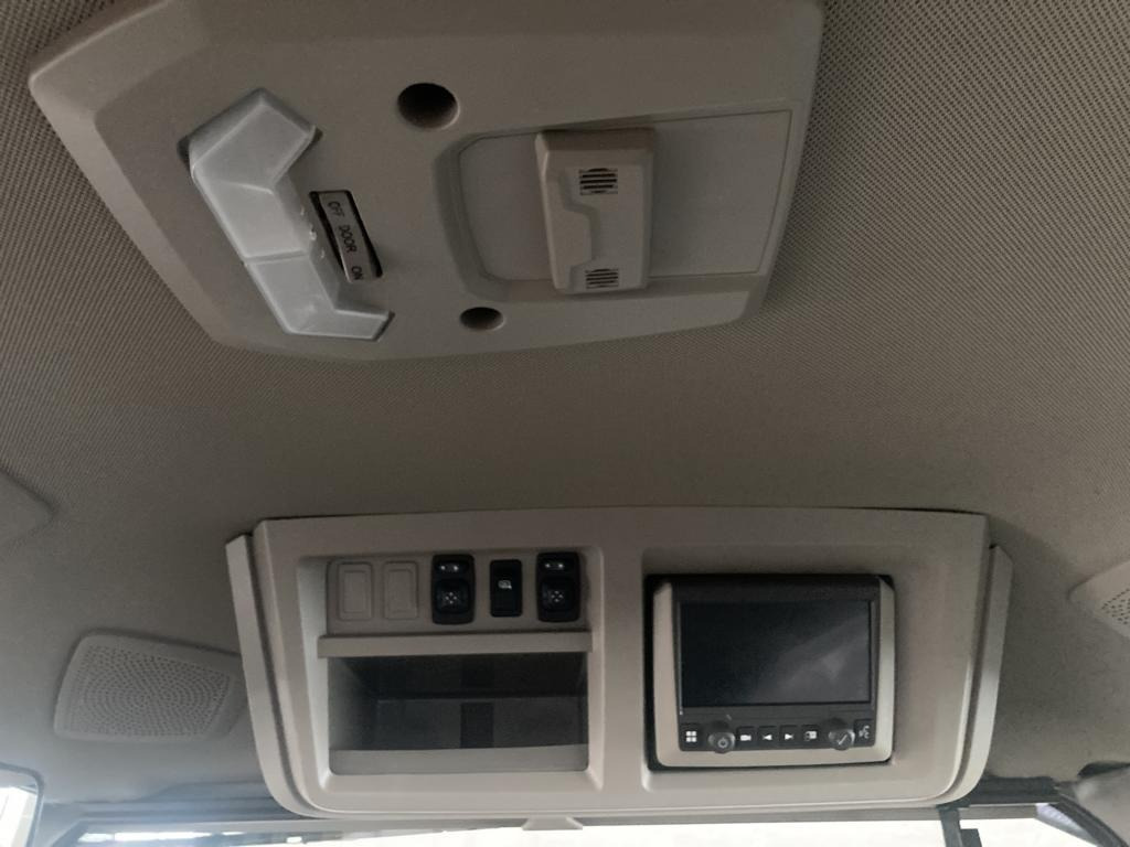 John Deere TRAKTOR 8R370 - Traktorius: foto 4 John Deere TRAKTOR 8R370 - Traktorius: foto 4