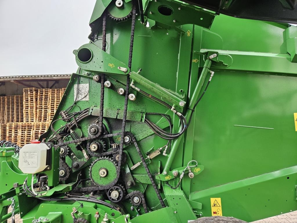 John Deere V461M - PAKET FÜR RUNDBALLENPR - Vyniotuvas: foto 5 John Deere V461M - PAKET FÜR RUNDBALLENPR - Vyniotuvas: foto 5