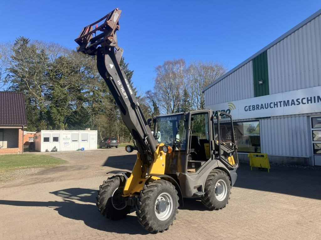 Ratinis krautuvas MECALAC AX 850: foto 12