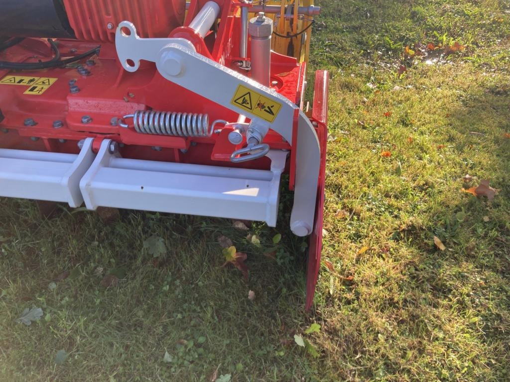 Akėčios Pöttinger LION 403 C: foto 11
