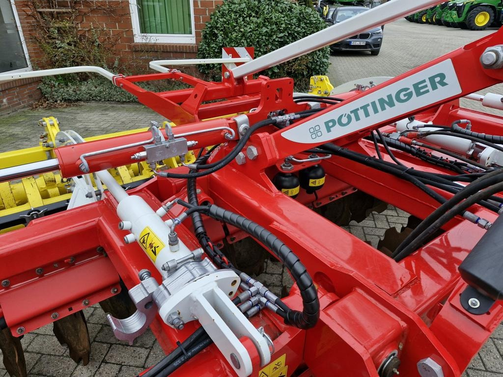 Pöttinger TERRADISC 4001 K - Diskiniai skutikai: foto 2 Pöttinger TERRADISC 4001 K - Diskiniai skutikai: foto 2