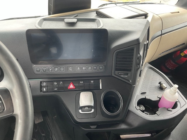 Mercedes-Benz Actros - Vilkikas: foto 5 Mercedes-Benz Actros - Vilkikas: foto 5