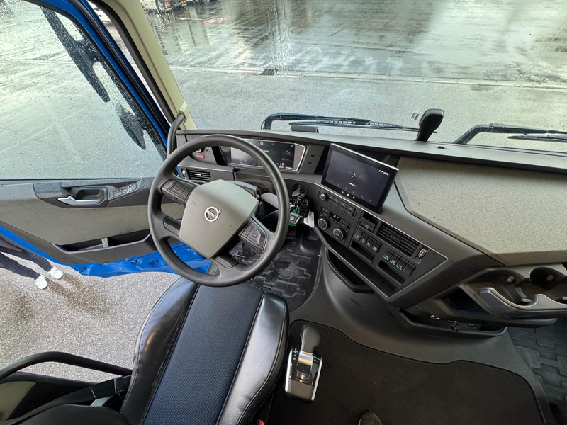 Volvo FH - Vilkikas: foto 4 Volvo FH - Vilkikas: foto 4