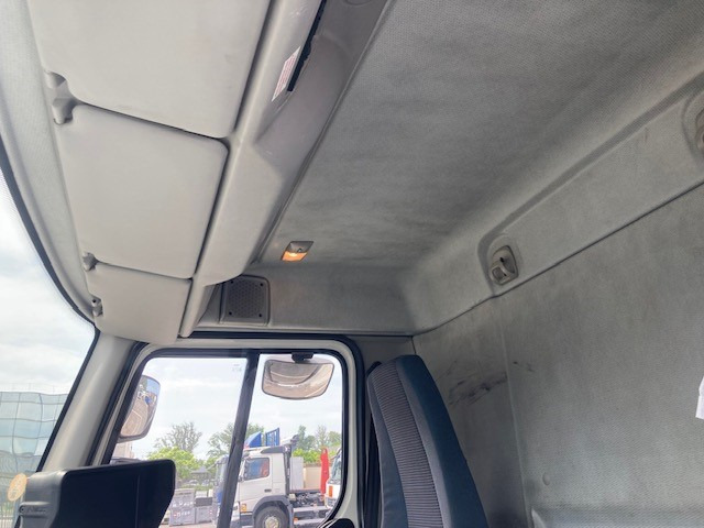 Volvo FL - Refrižeratorius sunkvežimis: foto 4 Volvo FL - Refrižeratorius sunkvežimis: foto 4