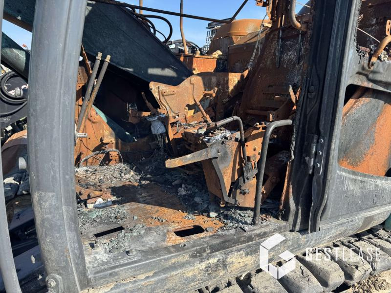 Vikšrinis ekskavatorius Kobelco SK140: foto 11