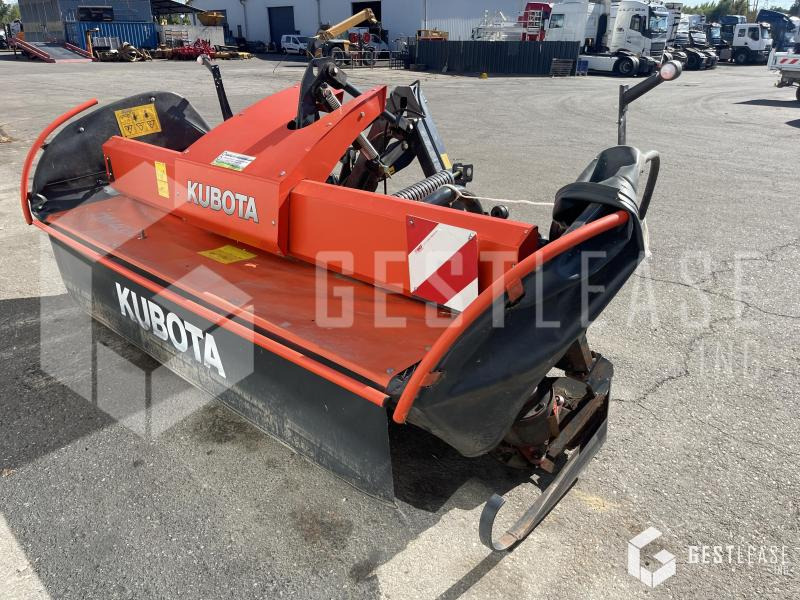 Kubota DM4032 - Šienapjovė: foto 4 Kubota DM4032 - Šienapjovė: foto 4
