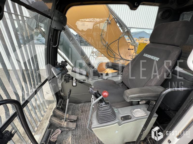 Vikšrinis ekskavatorius Liebherr R946LC: foto 9